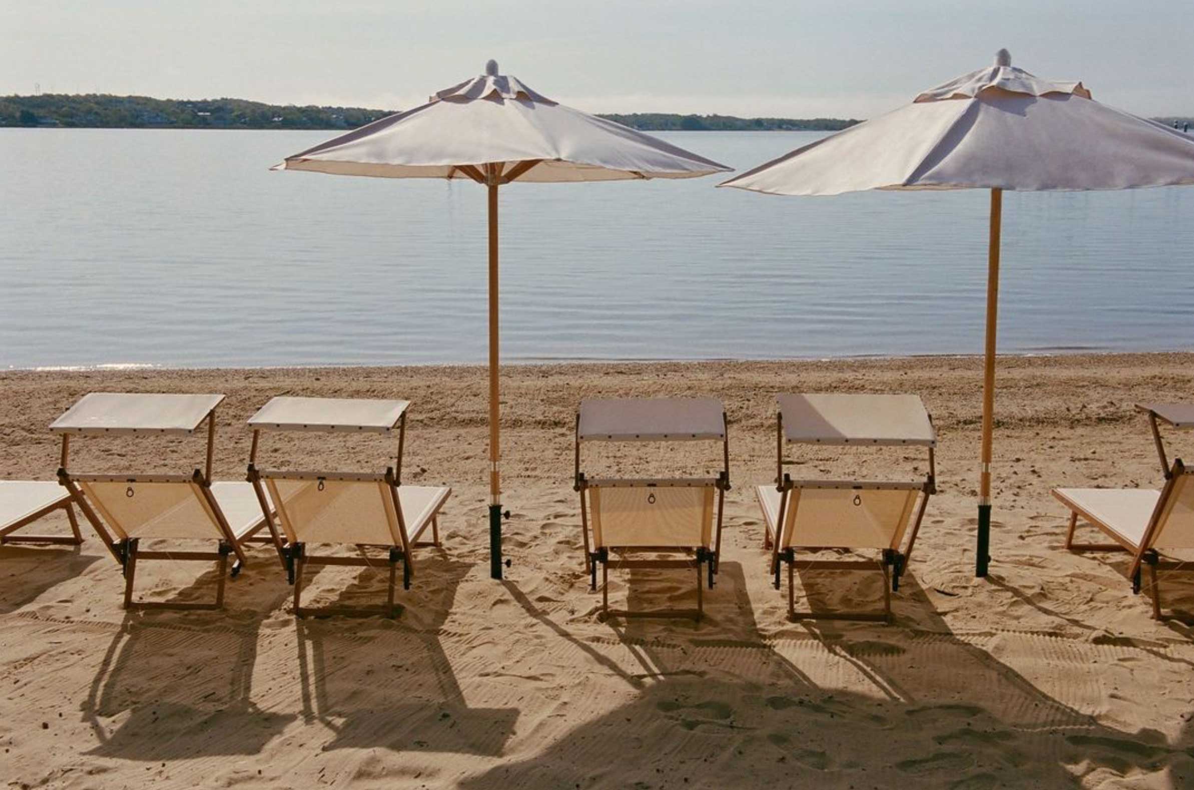 Image of umbrellas at Montauk Yacht Club